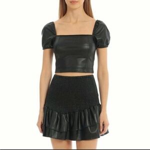 7 For All Mankind Puff Sleeve Faux Leather
Crop Top